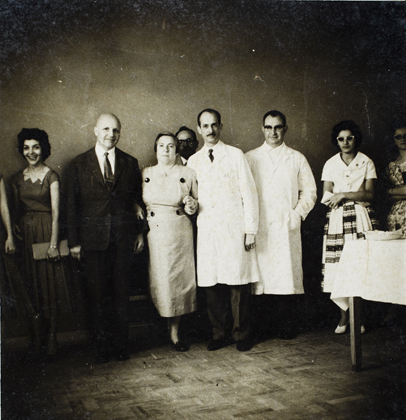 Antonio Candido com Anita Spier e os professores Spier e Carrato. Dia do Professor, Assis, outubro de 1958