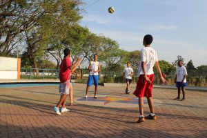 Projeto de formação esportiva da USP tem vagas para crianças e jovens
