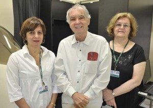 Viviane Cunha Cardoso, Marco Antonio Barbieri e Heloisa Bettiol, parte da equipe de pesquisa - Foto: FMRP/USP