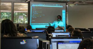 USP seleciona professor na área de sistemas de computação