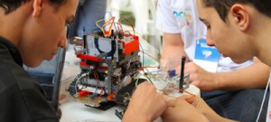 Trabalhos da USP são premiados em evento nacional de robótica