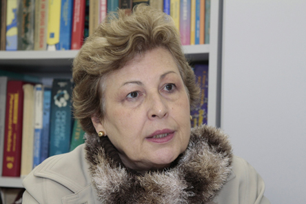 Professora Elizabeth Igne Ferreira - Foto: MarcosSantos/USP Imagens