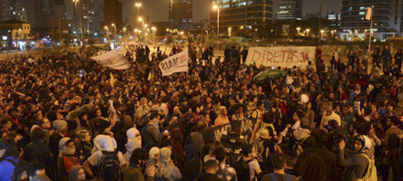 Manifestação contra o governo Temer, em São Paulo - Foto: Rovena Rosa/Agência Brasil