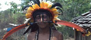 Exposição no Sesc Pinheiros apresenta adornos dos índios brasileiros