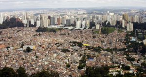 Crescimento econômico brasileiro se depara com problema histórico