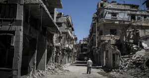 População síria tenta sobreviver em meio à maior catástrofe humanitária em 70 anos