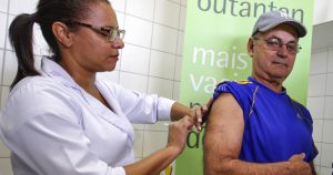Hospital das Clínicas busca voluntários para testar vacina da dengue