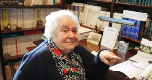 Morre aos 99 anos pioneira da Botânica no Brasil, professora Berta Morretes