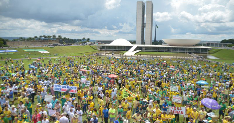 Brasil precisa mais que resolver o problema da corrupção como, por exemplo, melhorar a educação - Foto: Marcello Casal Jr/ Agência Brasil