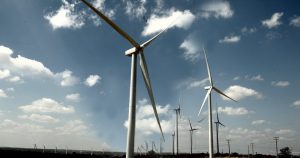 Energia elétrica produzida por ventos ganha importância no Brasil