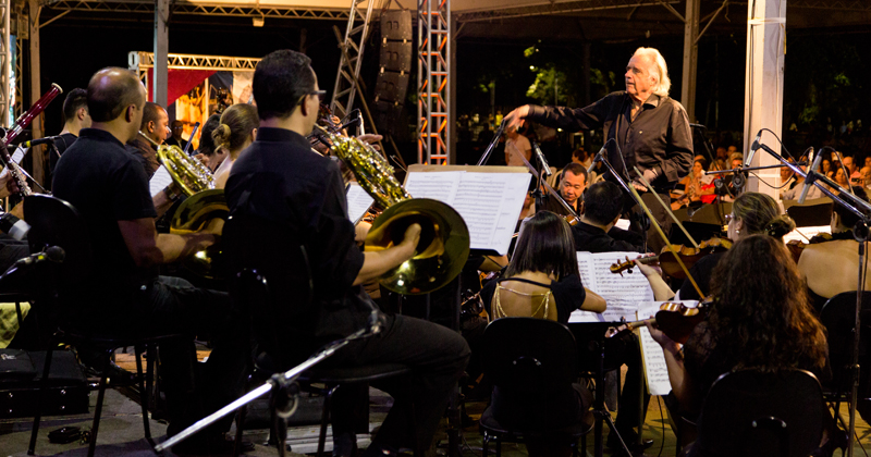 João Carlos Martins e a Filarmônica Bachiana se apresentam na Esalq - Foto: Gerhard Waller