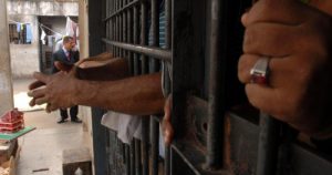 Sistema prisional brasileiro precisa ser repensado, diz socióloga