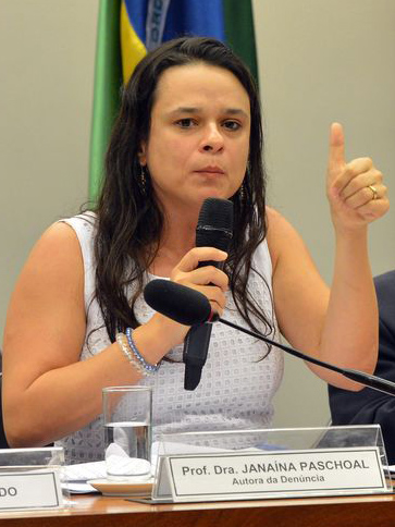 Janaína Paschoal na Câmara dos Deputados em 2016 - Fabio Rodrigues Pozzebom/Agência Brasil