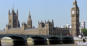Atentado em Londres pode ter graves consequências políticas, diz colunista