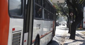 Dados sobre ônibus em SP permitirão análises críticas do serviço