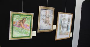 Campus de Bauru apresenta exposições de pintura e de cerâmica