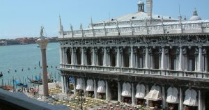 Biblioteca Marciana é monumento cultural e arquitetônico em Veneza
