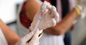 Técnica analisa a eficácia da vacina contra o herpes zoster