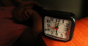 Dormir mal pode causar problemas neurodegenerativos