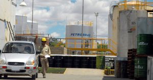 Especialistas discutem possibilidade de privatização da Petrobras