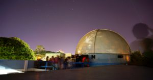 Férias na USP em São Carlos tem astronomia e experimentos científicos