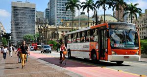 Dia Mundial sem Carro: mobilidade urbana deve priorizar transporte coletivo