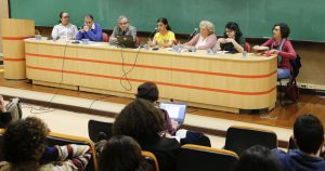 Alunas e professoras da USP se unem contra a violência de gênero