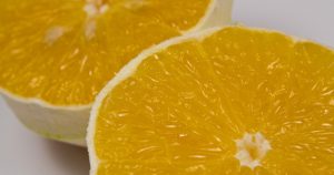 Suco de laranja tem potencial para equilibrar a microbiota intestinal