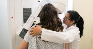 Nova técnica utiliza menos radiação para realizar exames de mama