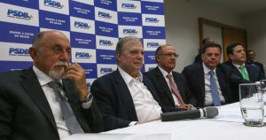 Crise que afeta PSDB prejudica os rumos do partido