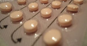 Os impactos da criação da pílula anticoncepcional na emancipação da mulher