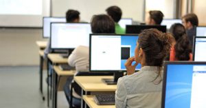 Qual a diferença entre os cursos na área de computação? USP responde