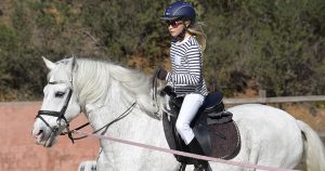 Projeto da USP em Piracicaba oferece aulas para andar a cavalo