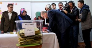 Resultado de eleição na Turquia representa vitória do autoritarismo