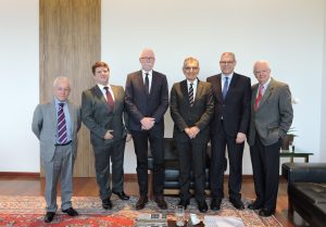 Presidente da Academia Eslovaca de Ciências visita a Reitoria