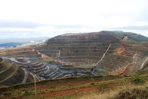 A exploração de minerais e suas consequências para o meio ambiente