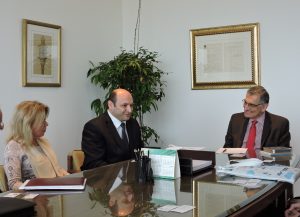 Reitor recebe a visita do presidente do Centro Cultural Brasil-Turquia