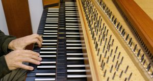 USP exibe concerto de obras de Bach para flauta e cravo