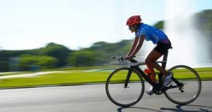 Cafeína reduz sensação de fadiga e melhora desempenho de ciclistas