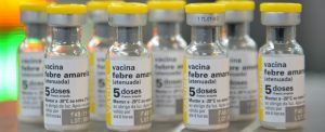 Imunidade da vacina fracionada precisa de “estudos prolongados”