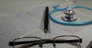 Mentoria auxilia estudantes de Medicina nos desafios acadêmicos