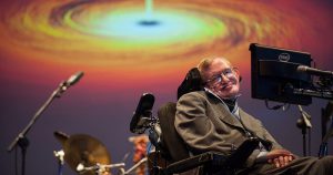 Stephen Hawking foi “um grande comunicador da ciência”