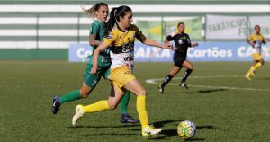 Futebol feminino em São Paulo cria redes de apoio mútuo