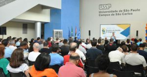 Encontro em São Carlos destaca ações inovadoras e homenageia comunidade do campus