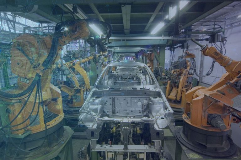 Otimizar a forma como os robôs manipulam fisicamente o ambiente pode impactar a maneira como as grandes fábricas produzem – Arte de kjpargeter/Freepik em Foto: Mixabest via Wikimedia Commons