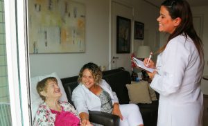 Gerontólogo ajuda famílias a administrarem o envelhecimento