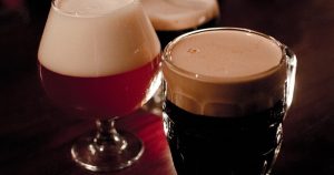 Pesquisadores testam cerveja envelhecida em barris de Amburana e Cabreúva