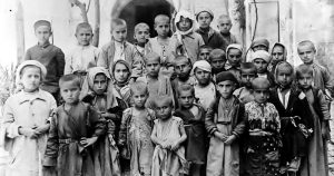 Livro traz críticas ao negacionismo do Genocídio Armênio