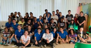 Jovens da rede pública viram empreendedores no projeto Pontapé