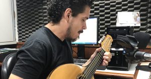O “Express Cultura” desta terça-feira recebeu o músico bandolinista Tiago Santos  